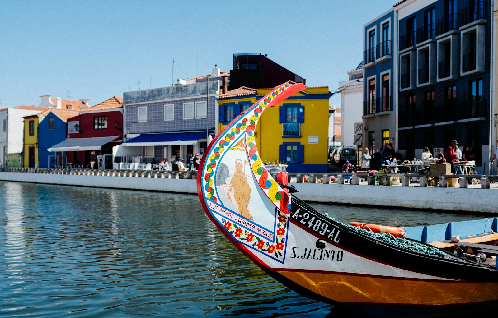 Moliceiro boat on the Ria de Aveiro